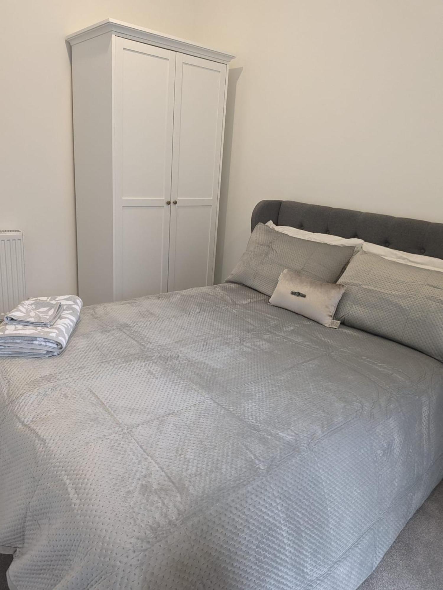 Contemporary Double Ensuite Room Birmingham Kültér fotó