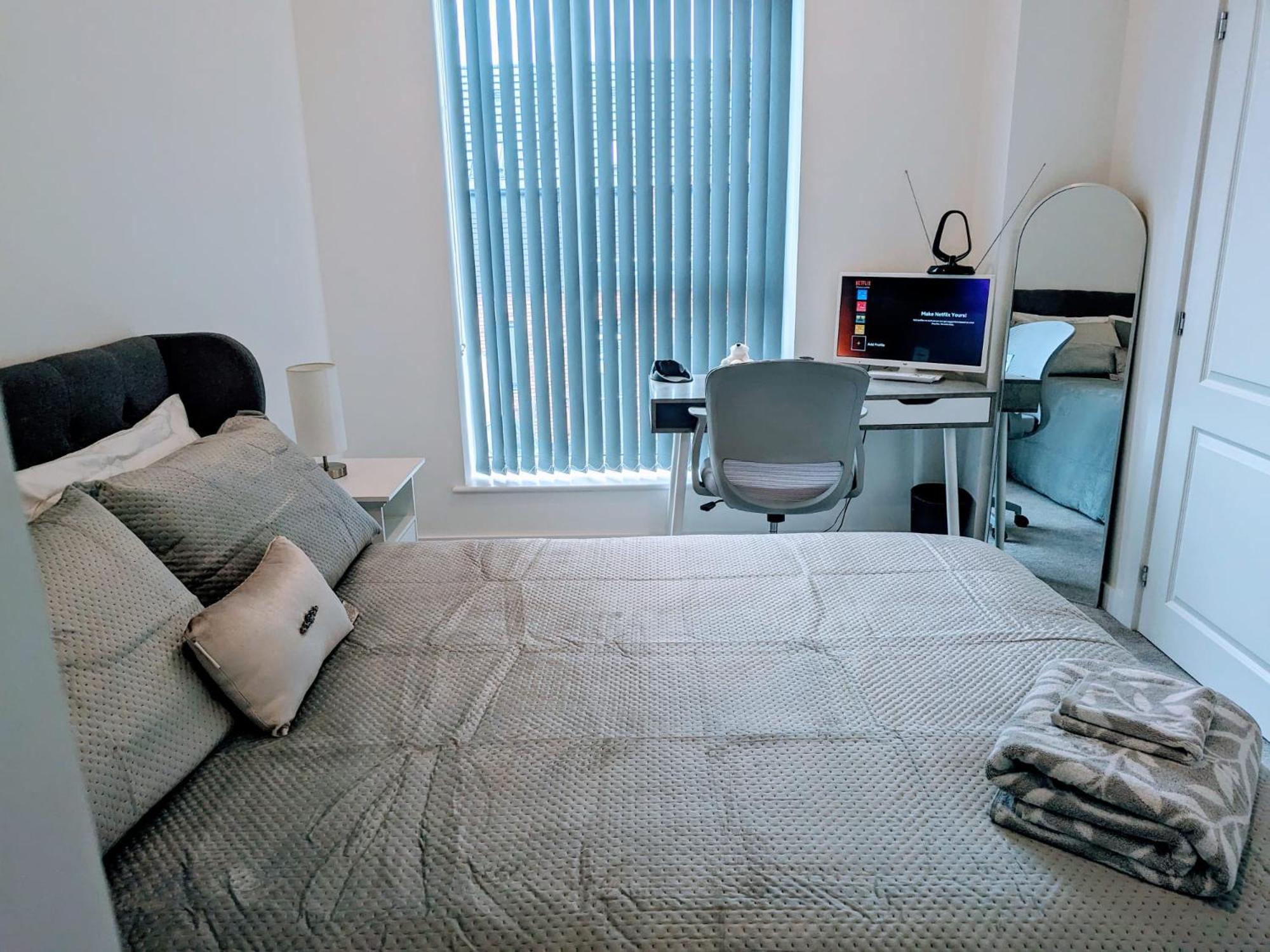 Contemporary Double Ensuite Room Birmingham Kültér fotó
